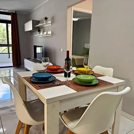 Apartmán Americas 600 Metres From The With 2 Bedrooms And 2 Bathrooms *