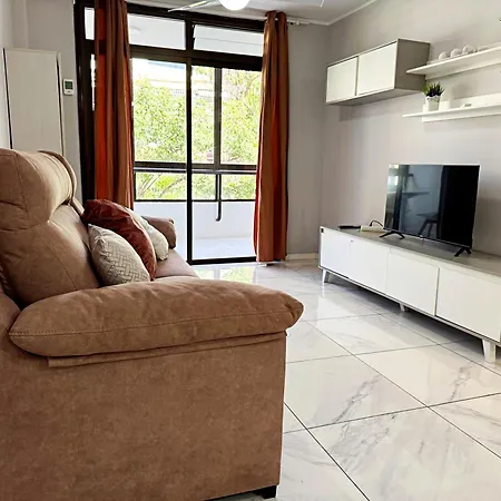 Americas 600 Metres From The With 2 Bedrooms And 2 Bathrooms بلايا ذي لاس أميريكاس
